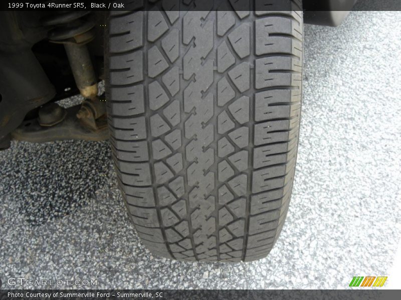 Black / Oak 1999 Toyota 4Runner SR5