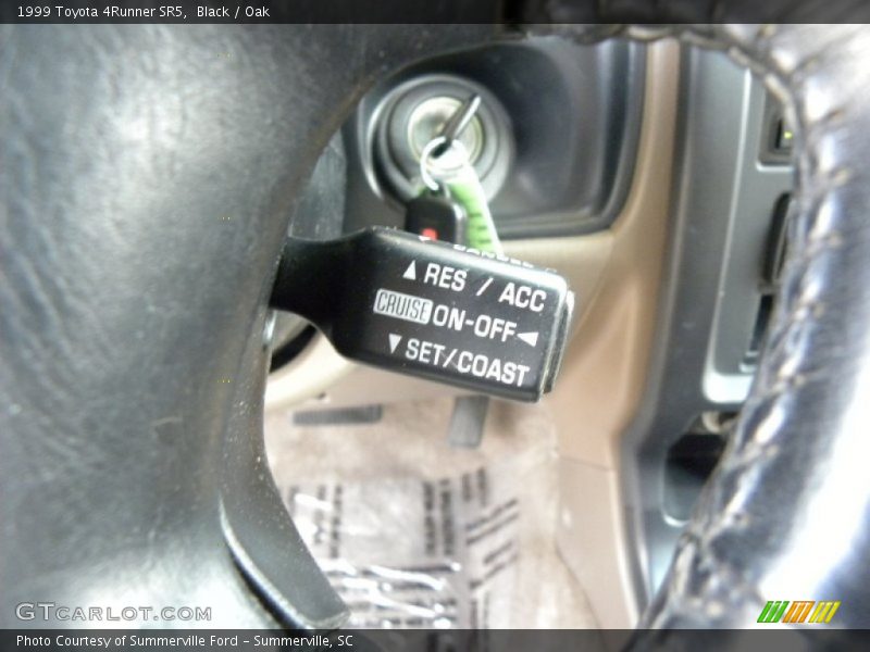Black / Oak 1999 Toyota 4Runner SR5