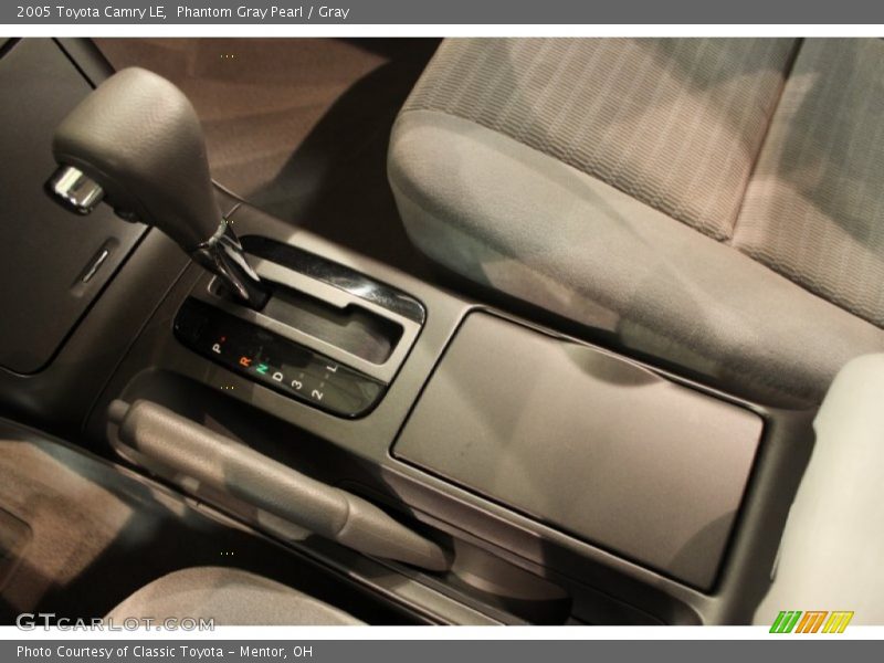 Phantom Gray Pearl / Gray 2005 Toyota Camry LE