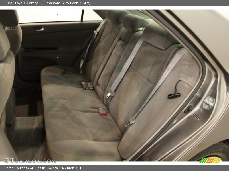 Phantom Gray Pearl / Gray 2005 Toyota Camry LE