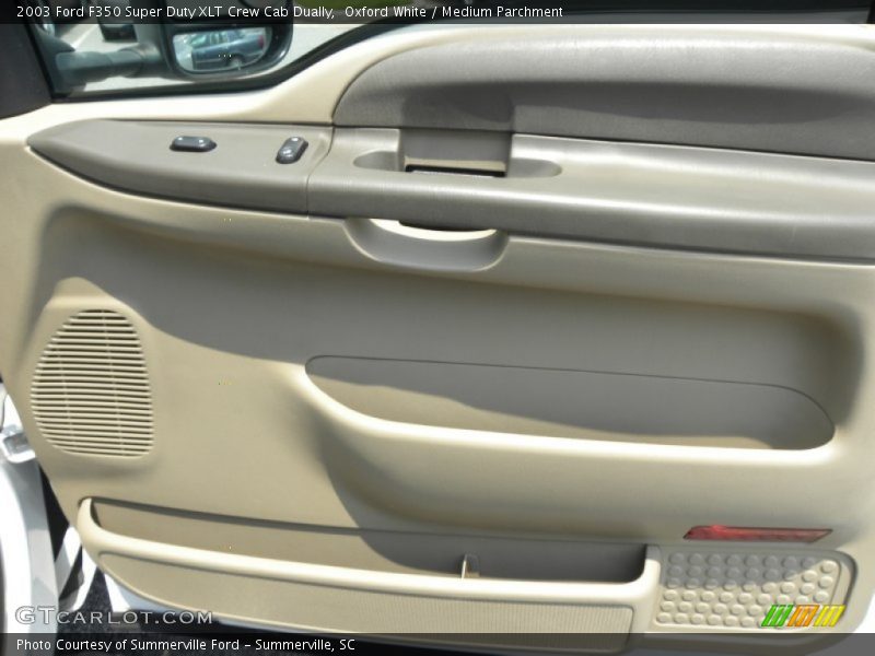 Door Panel of 2003 F350 Super Duty XLT Crew Cab Dually