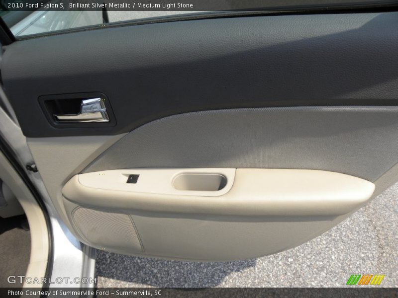 Brilliant Silver Metallic / Medium Light Stone 2010 Ford Fusion S