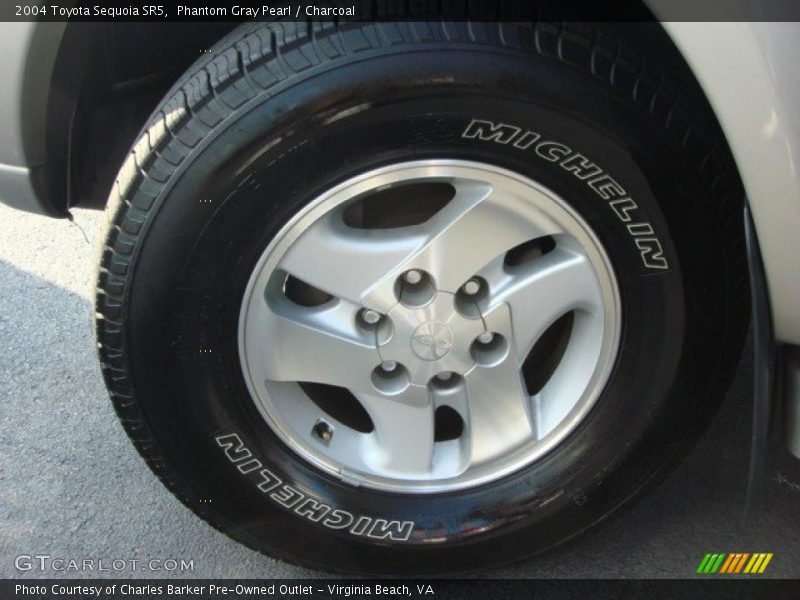 Phantom Gray Pearl / Charcoal 2004 Toyota Sequoia SR5