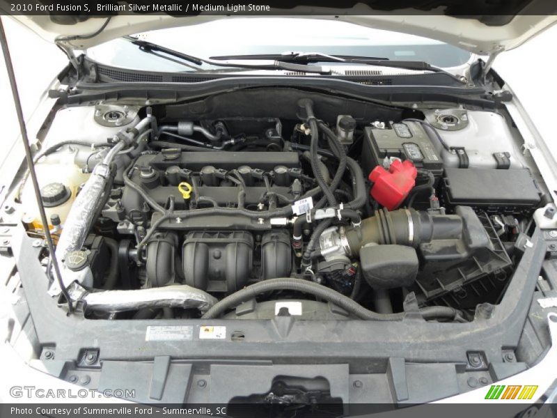  2010 Fusion S Engine - 2.5 Liter DOHC 16-Valve VVT Duratec 4 Cylinder