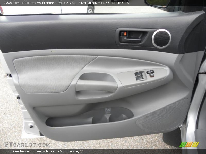 Silver Streak Mica / Graphite Gray 2006 Toyota Tacoma V6 PreRunner Access Cab
