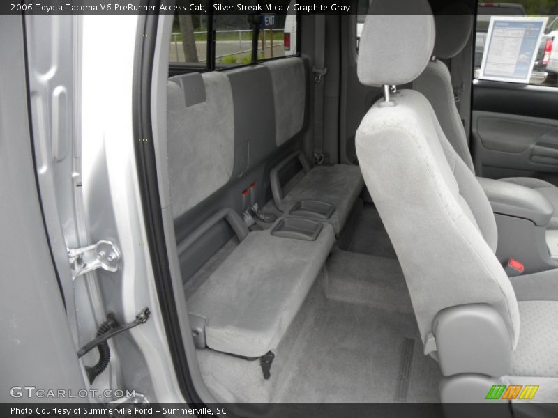 Silver Streak Mica / Graphite Gray 2006 Toyota Tacoma V6 PreRunner Access Cab
