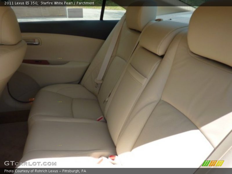 Starfire White Pearl / Parchment 2011 Lexus ES 350