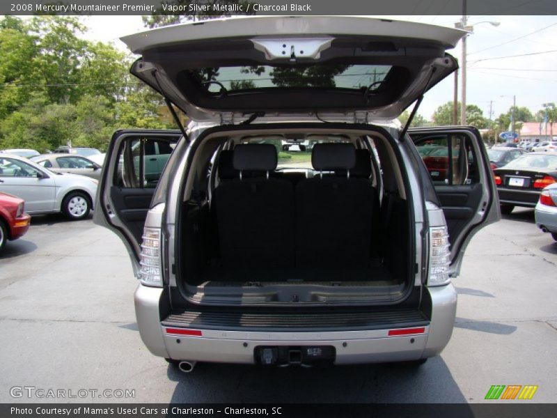Vapor Silver Metallic / Charcoal Black 2008 Mercury Mountaineer Premier