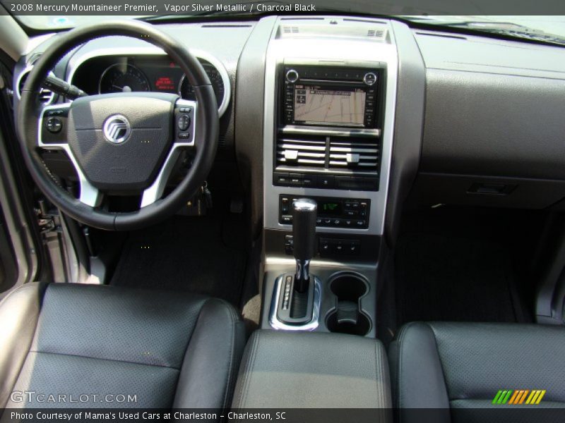Dashboard of 2008 Mountaineer Premier