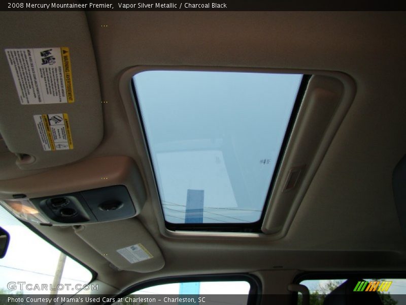 Vapor Silver Metallic / Charcoal Black 2008 Mercury Mountaineer Premier
