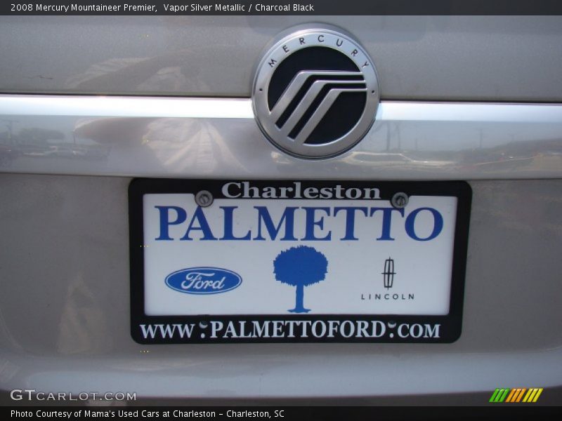 Vapor Silver Metallic / Charcoal Black 2008 Mercury Mountaineer Premier