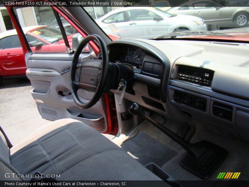 Toreador Red Metallic / Opal Grey 1996 Ford F150 XLT Regular Cab