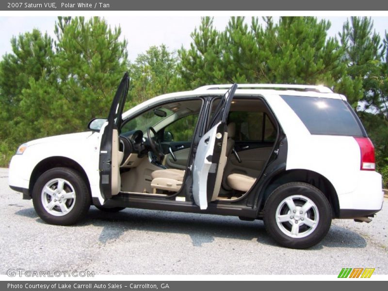 Polar White / Tan 2007 Saturn VUE