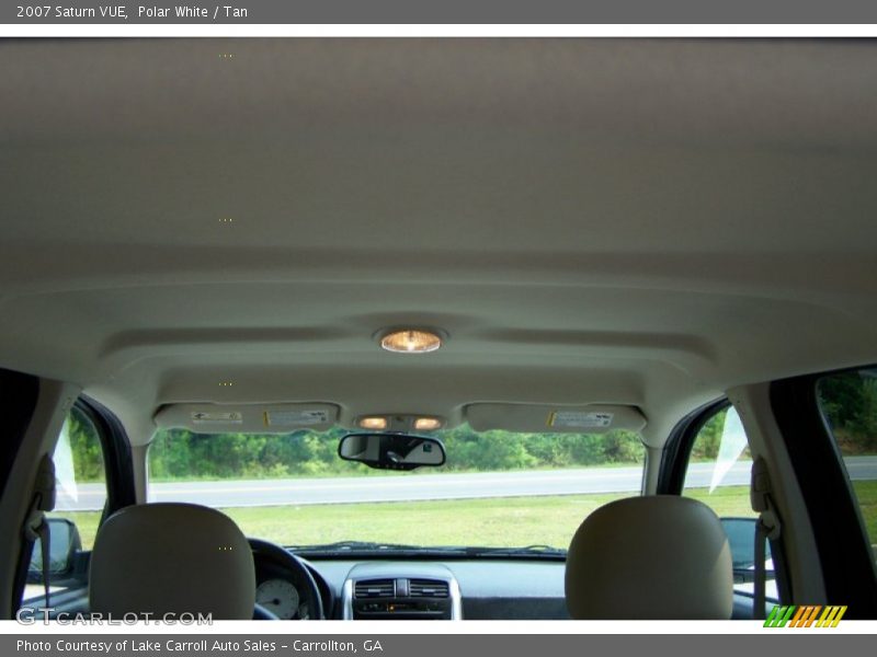 Polar White / Tan 2007 Saturn VUE