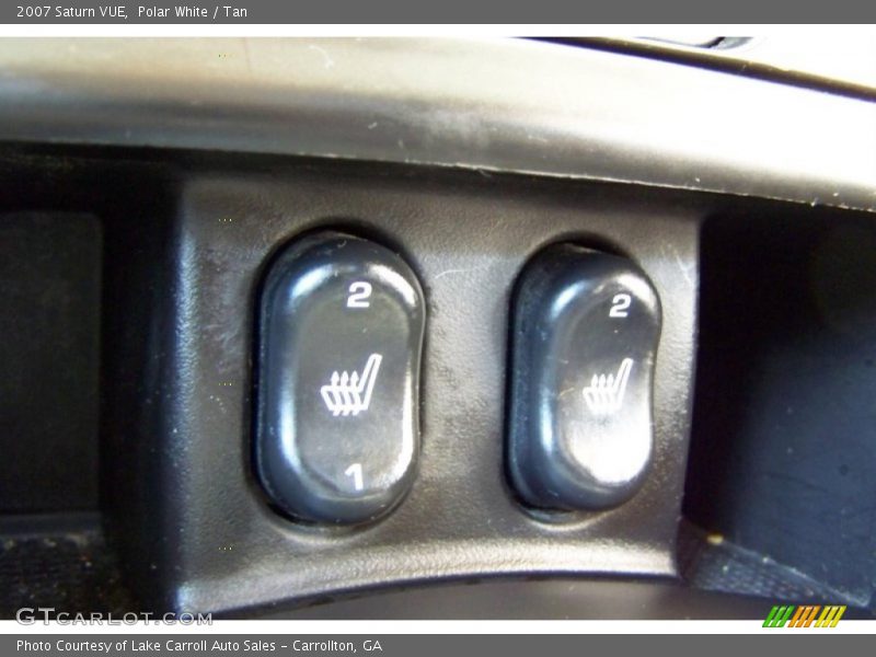 Polar White / Tan 2007 Saturn VUE
