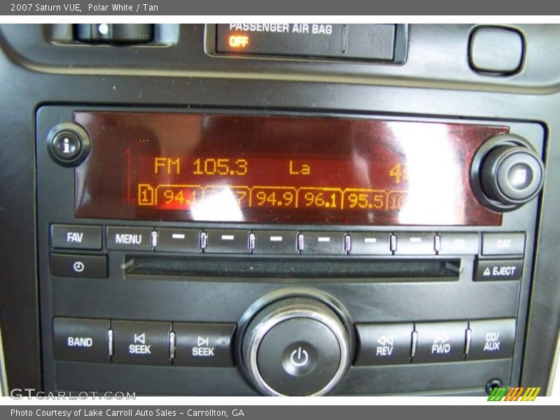 Polar White / Tan 2007 Saturn VUE
