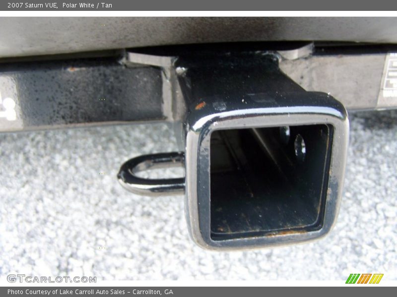 Polar White / Tan 2007 Saturn VUE