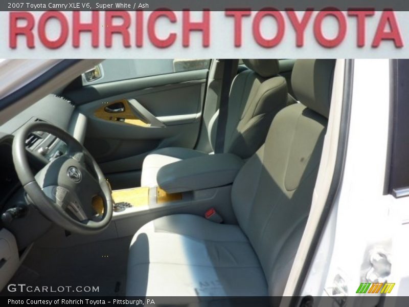 Super White / Ash 2007 Toyota Camry XLE V6