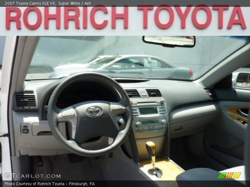 Super White / Ash 2007 Toyota Camry XLE V6