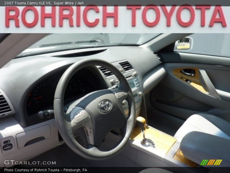 Super White / Ash 2007 Toyota Camry XLE V6