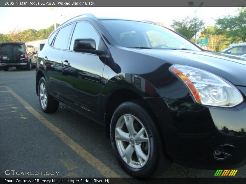Wicked Black / Black 2009 Nissan Rogue SL AWD