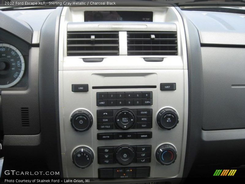 Controls of 2012 Escape XLT