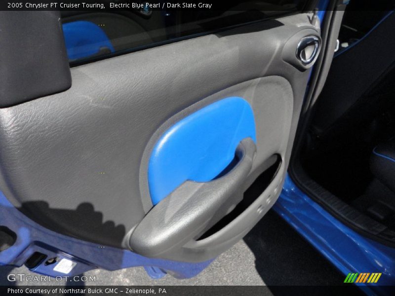 Electric Blue Pearl / Dark Slate Gray 2005 Chrysler PT Cruiser Touring