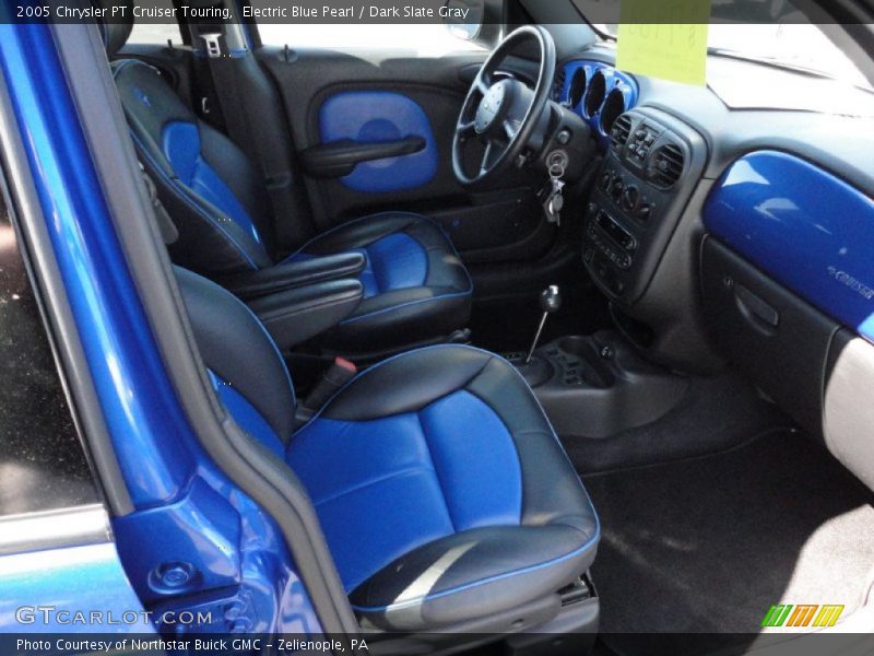 Electric Blue Pearl / Dark Slate Gray 2005 Chrysler PT Cruiser Touring
