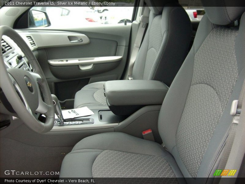 Silver Ice Metallic / Ebony/Ebony 2011 Chevrolet Traverse LS