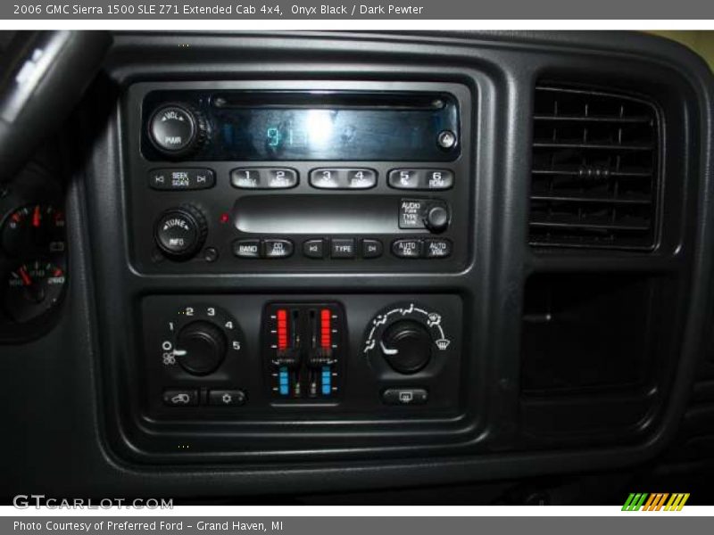 Onyx Black / Dark Pewter 2006 GMC Sierra 1500 SLE Z71 Extended Cab 4x4