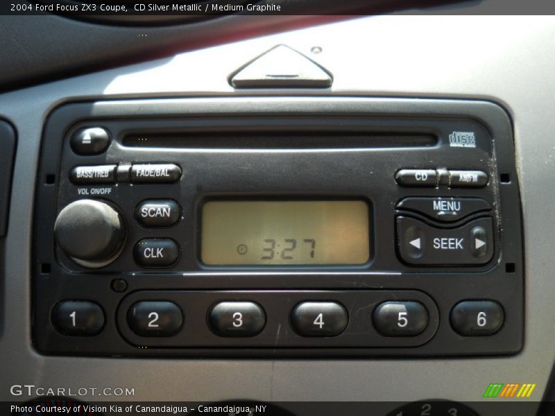 CD Silver Metallic / Medium Graphite 2004 Ford Focus ZX3 Coupe