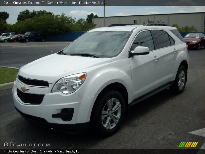 Summit White / Light Titanium/Jet Black 2011 Chevrolet Equinox LT