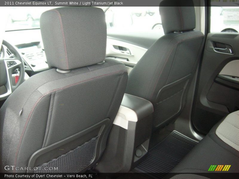 Summit White / Light Titanium/Jet Black 2011 Chevrolet Equinox LT