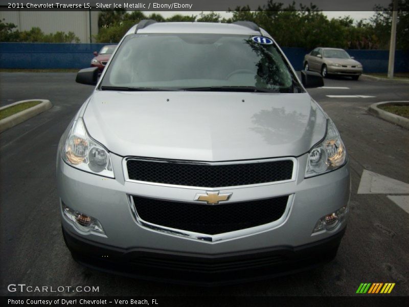 Silver Ice Metallic / Ebony/Ebony 2011 Chevrolet Traverse LS
