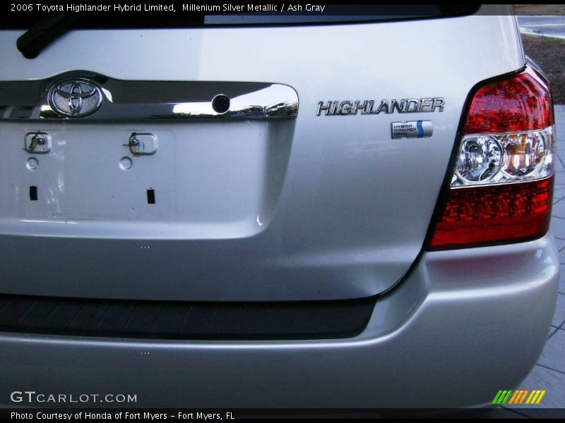 Millenium Silver Metallic / Ash Gray 2006 Toyota Highlander Hybrid Limited