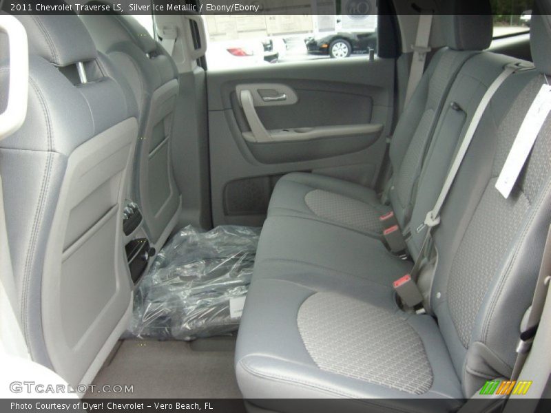 Silver Ice Metallic / Ebony/Ebony 2011 Chevrolet Traverse LS