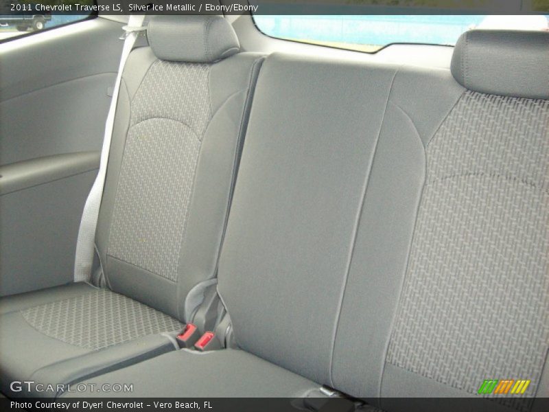 Silver Ice Metallic / Ebony/Ebony 2011 Chevrolet Traverse LS
