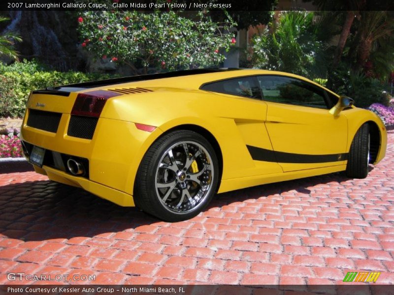 Giallo Midas (Pearl Yellow) / Nero Perseus 2007 Lamborghini Gallardo Coupe
