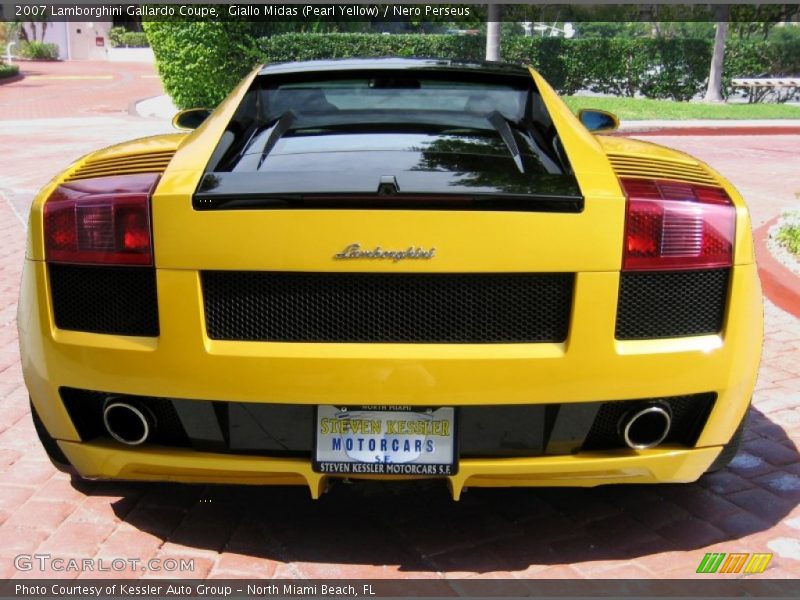 Giallo Midas (Pearl Yellow) / Nero Perseus 2007 Lamborghini Gallardo Coupe