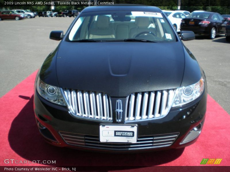 Tuxedo Black Metallic / Cashmere 2009 Lincoln MKS AWD Sedan