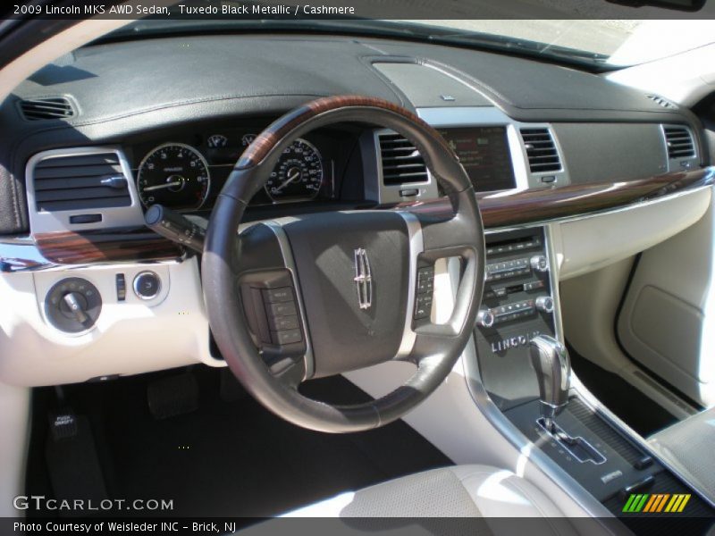 Tuxedo Black Metallic / Cashmere 2009 Lincoln MKS AWD Sedan