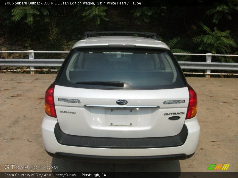 Satin White Pearl / Taupe 2006 Subaru Outback 3.0 R L.L.Bean Edition Wagon