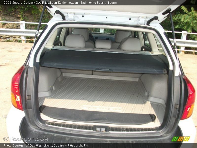 Satin White Pearl / Taupe 2006 Subaru Outback 3.0 R L.L.Bean Edition Wagon