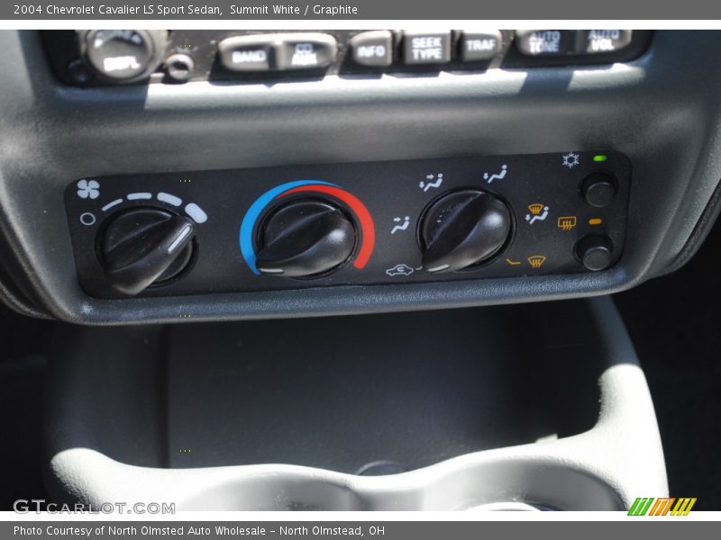 Controls of 2004 Cavalier LS Sport Sedan