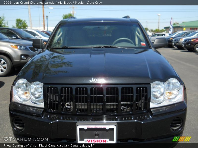 Black / Medium Slate Gray 2006 Jeep Grand Cherokee Laredo 4x4