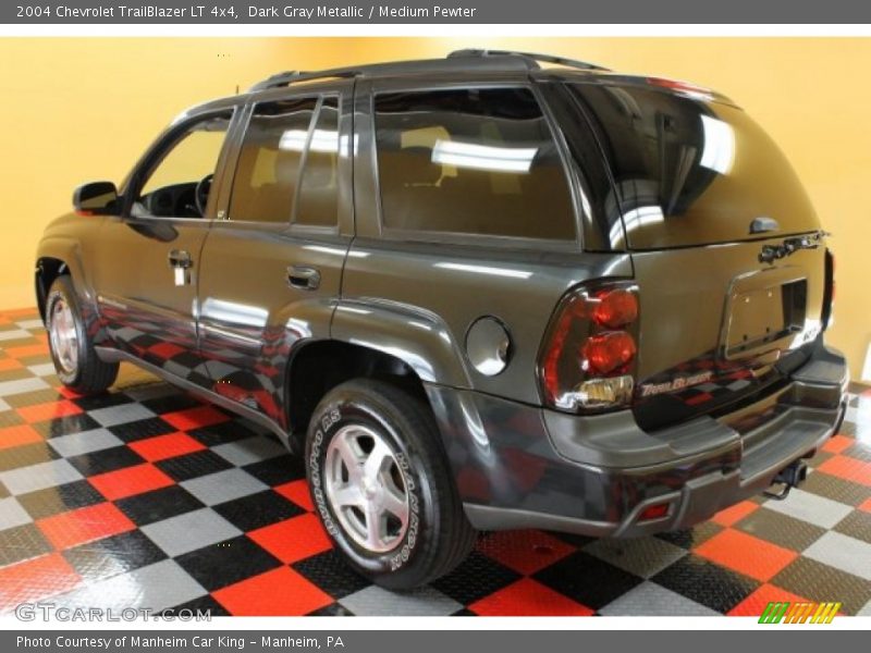 Dark Gray Metallic / Medium Pewter 2004 Chevrolet TrailBlazer LT 4x4