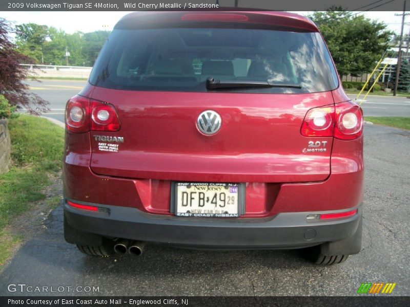 Wild Cherry Metallic / Sandstone 2009 Volkswagen Tiguan SE 4Motion