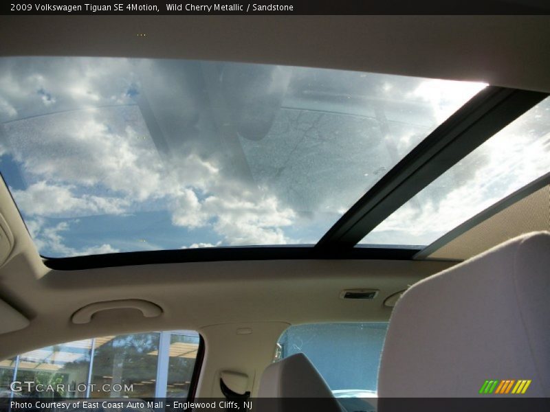 Sunroof of 2009 Tiguan SE 4Motion