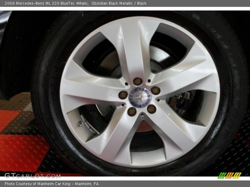 Obsidian Black Metallic / Black 2009 Mercedes-Benz ML 320 BlueTec 4Matic