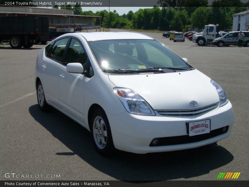 Super White / Brown/Ivory 2004 Toyota Prius Hybrid